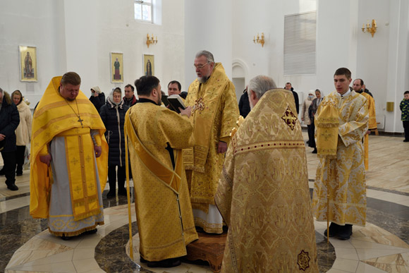 Увеличить изображение