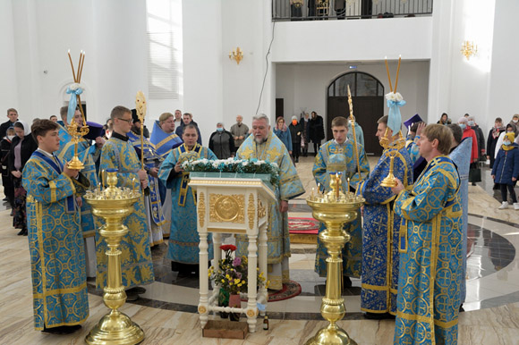 Увеличить изображение