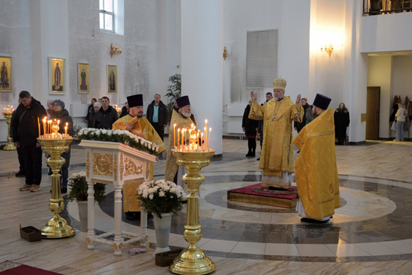 Увеличить изображение