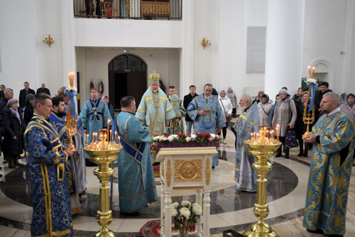 Увеличить изображение