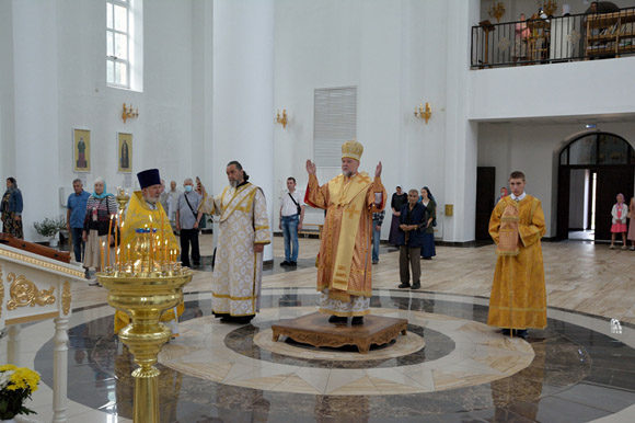 Увеличить изображение