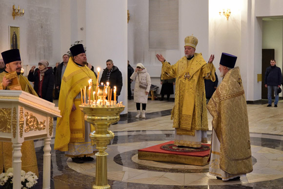 Увеличить изображение