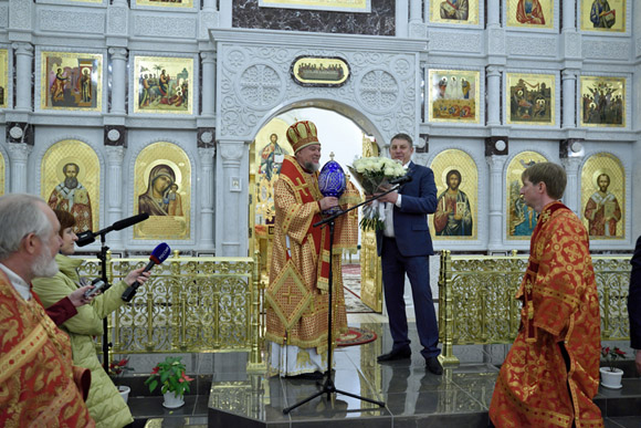 Увеличить изображение